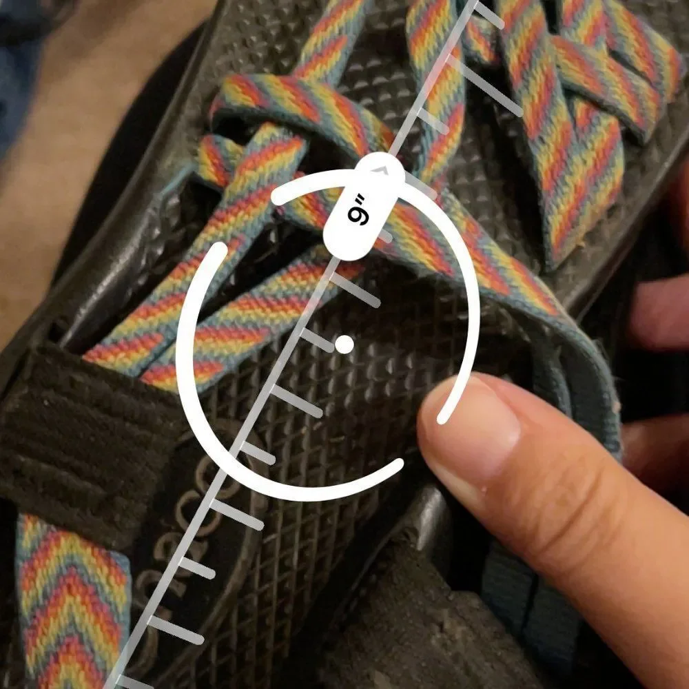 ‎Chacos size 4